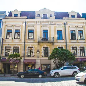 https://hotel-prima-rooms-davit-agmashenebeli-street-132.alltbilisihotels.com